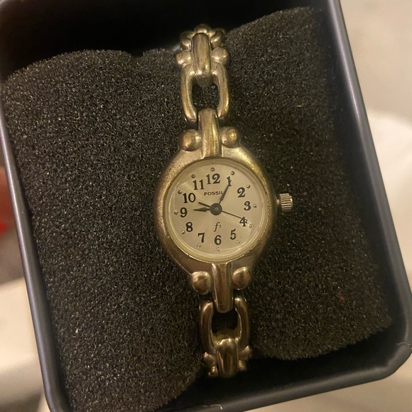 Lot of 6 Vintage Watches (Or buy separately) - Picture 5 of 6